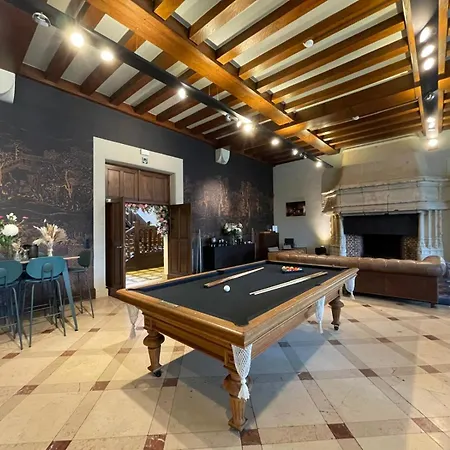 Hotel Chateau Du Haut-neubois - 7km From Gp Track Spa