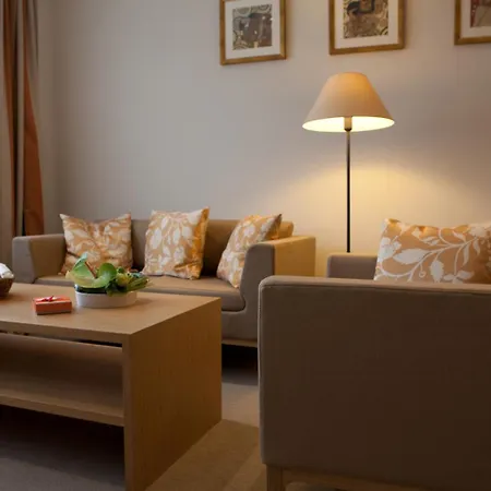 Chateau Du Haut-neubois 호텔 3*